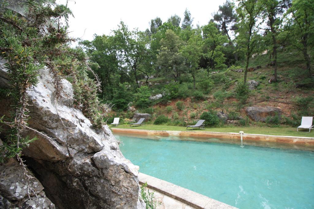 مبيت وإفطار Saint-Antonin-sur-Bayon Le Moulin En Provence المظهر الخارجي الصورة